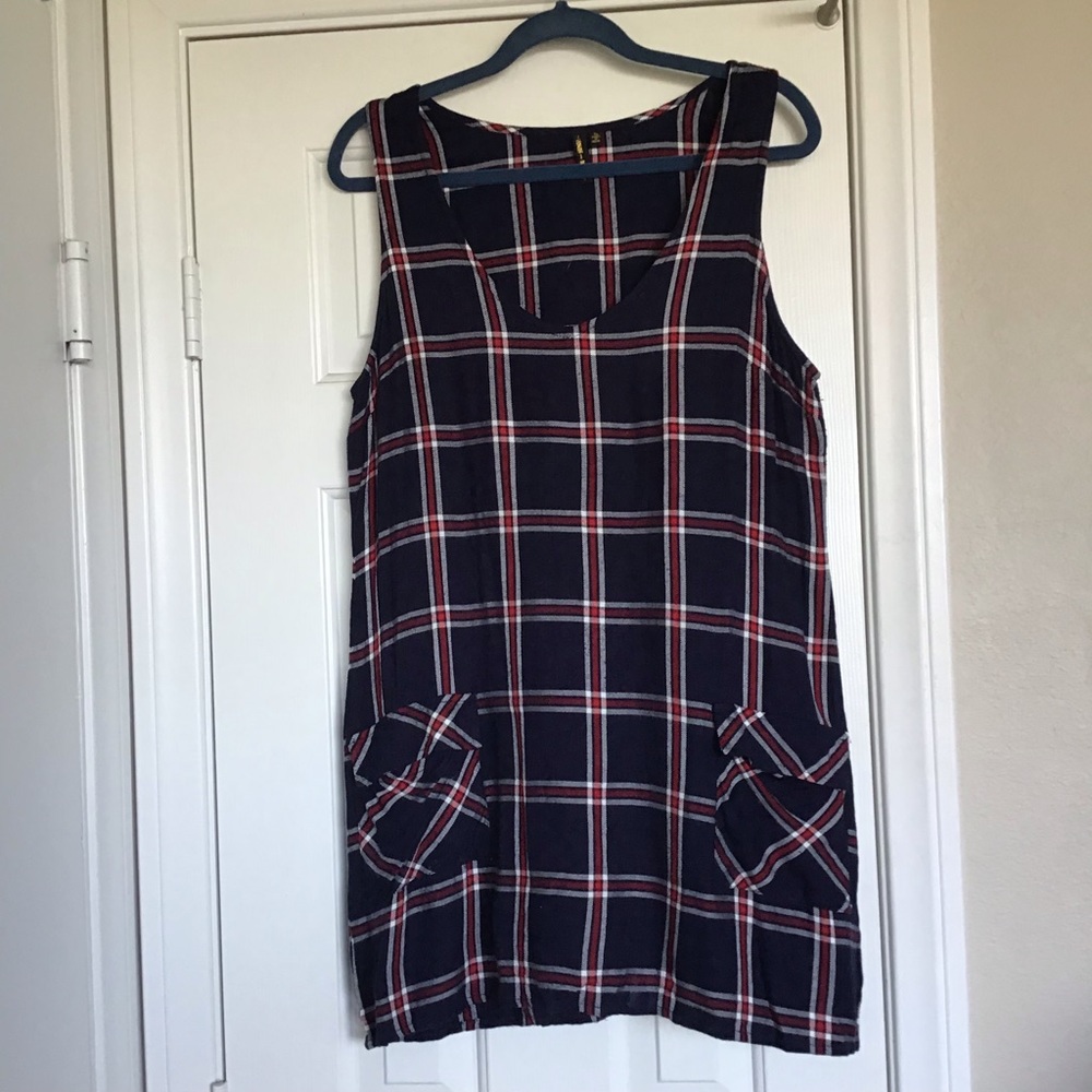 WANT AND NEED Mod-inspired plaid mini